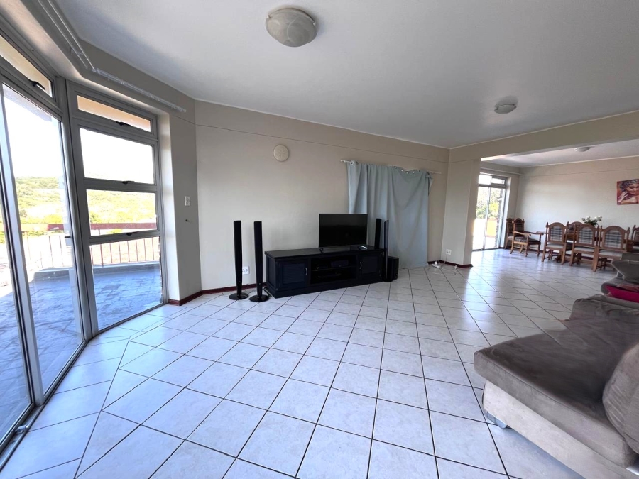 Commercial Property for Sale in Bonza Bay Eastern Cape